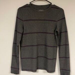 Boys' Urban Pipeline gray with  maroon stripes thermal shirt, L,  like new